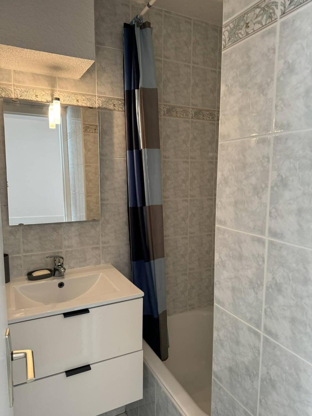 Confortable Studio, Wifi, Parking, Proche Plage Carnac Exterior foto